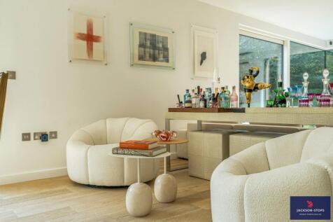 Sitting Area