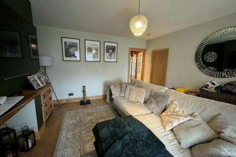 Living room 2