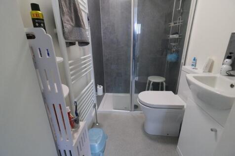 Shower room/w.c.