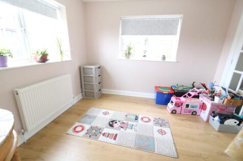 Sitting room/bedr...
