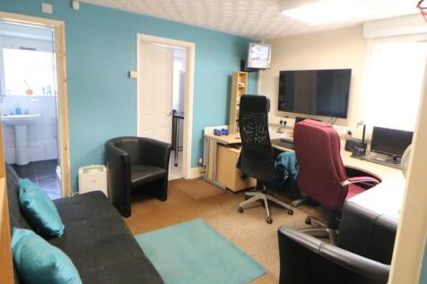 Annex - living ar...