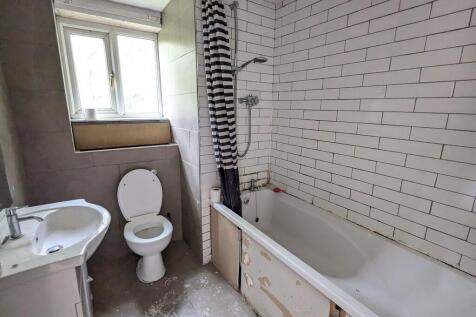 PXL_20251015_0909...