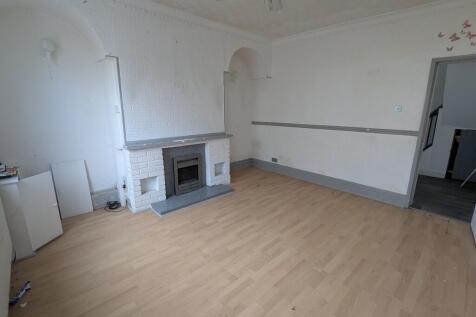 PXL_20251027_1253...