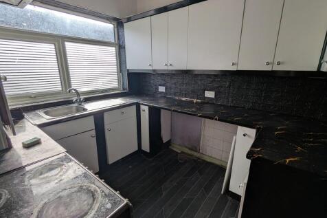 PXL_20251027_1254...