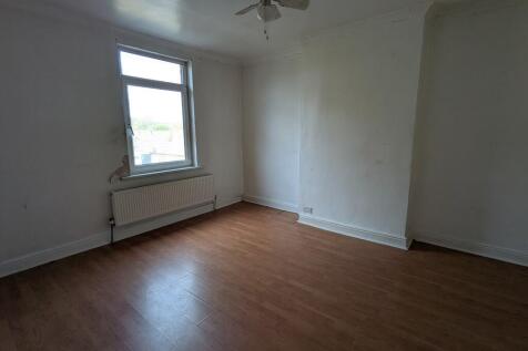 PXL_20251027_1255...