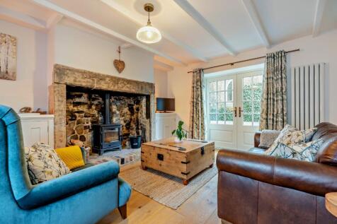 Feature Fireplace