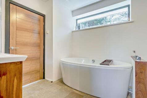 Annex Bathroom