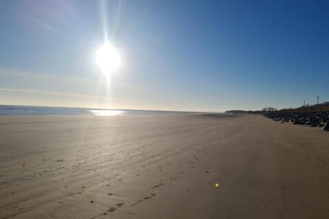 Low Hauxley Beach