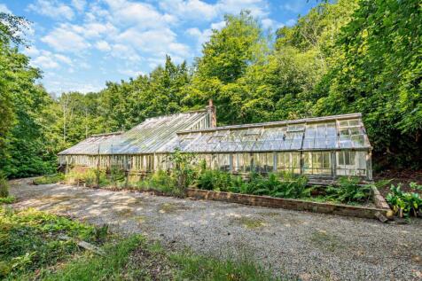 Extensive Greenhouse