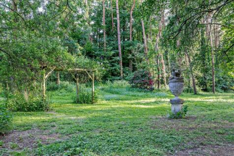 Land/Gardens