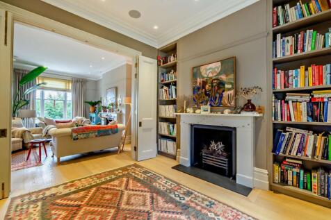 Family Room/Snug