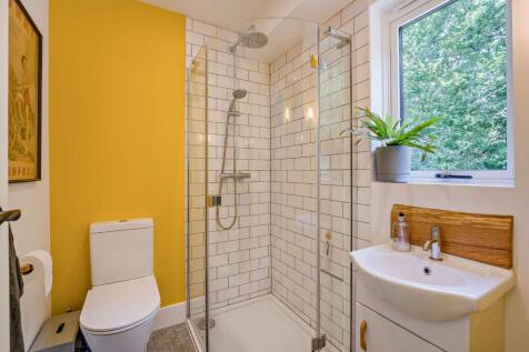 Bedroom 2 En Suite