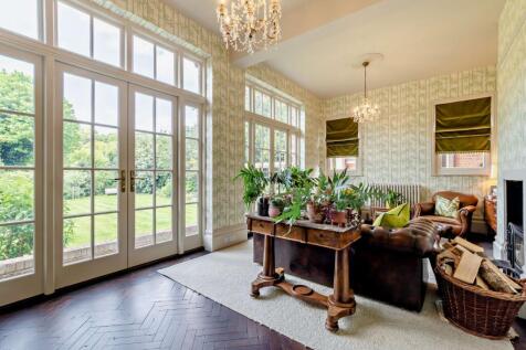 Garden Room