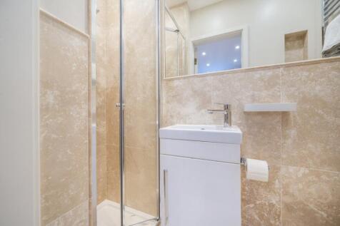 Bedroom 2 En Suite