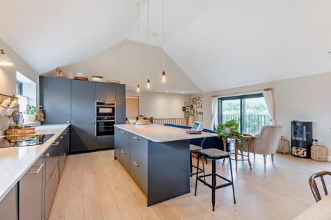 Kitchen/Sitting