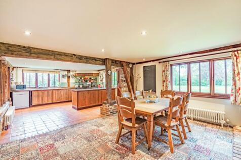 Kitchen/Breakfast Rm