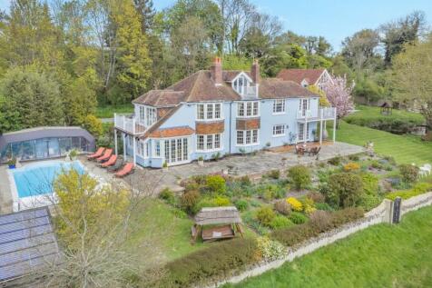 Knoll Hill House