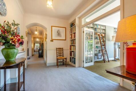 Hall/Study