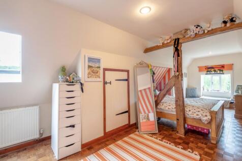 2nd Flr Bedroom