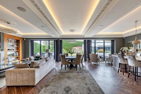 Sitting/Dining Rm