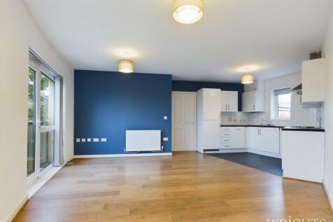 Open Plan Kitchen / Lounge