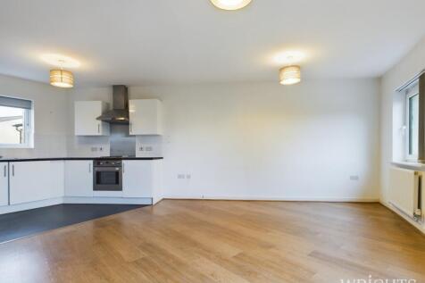 Open Plan Kitchen / Lounge