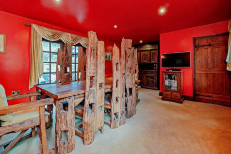 Dining Room (2)