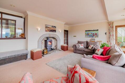 Sitting Room (2)