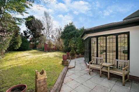 Patio &amp; Gardens