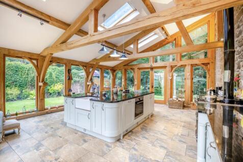Kitchen (1)