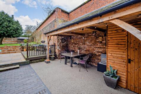 Outbuilding