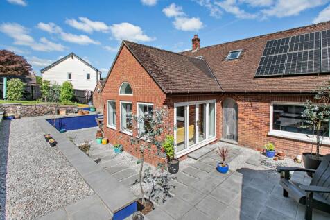 23 Tidcombe Lane
