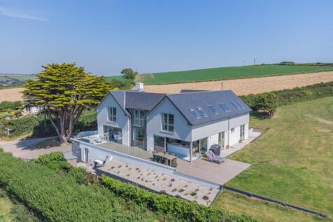 Pitchingstone House