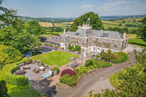 Ludbrook Manor