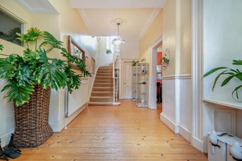 Spacious Hallway