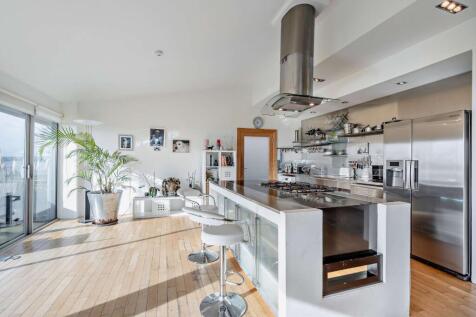 Breakfast Bar