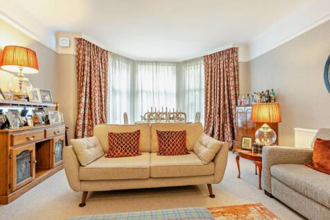 Living Dining Space