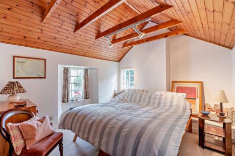 Vaulted Ceiling