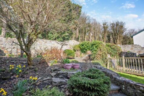 Ample Gardens