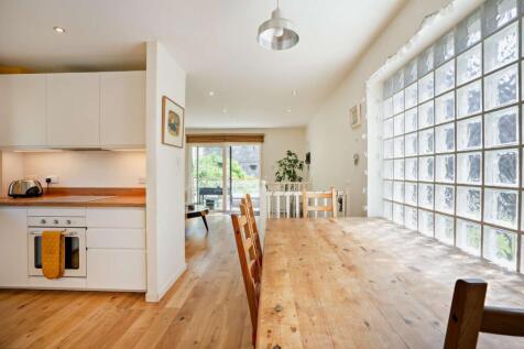 Airy &amp; Light