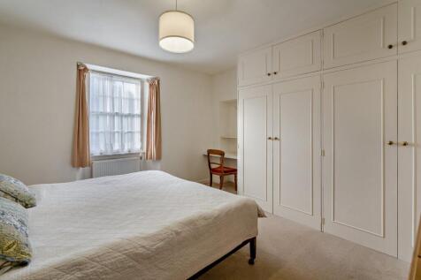 Built In Wardrobe