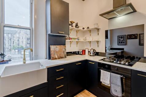 Fitted Kitchen