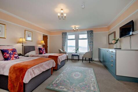Large Double Rooms