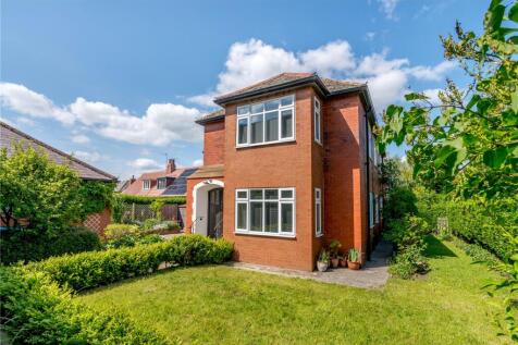 3&amp;5 Woodside Walk
