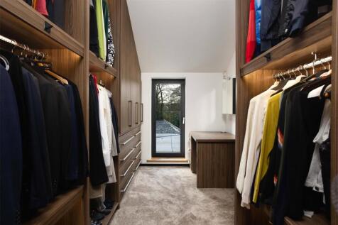 Principal Wardrobe