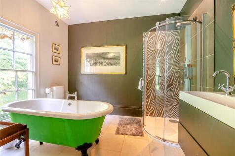 Bathroom 2 En Suite