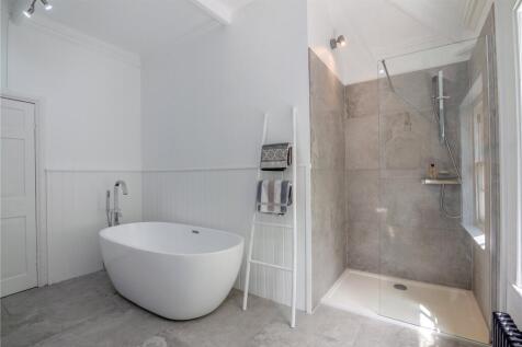 Bathroom 4 En Suite