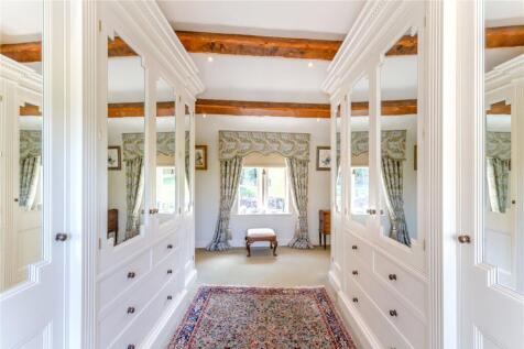 Dressing Room/Bed 4