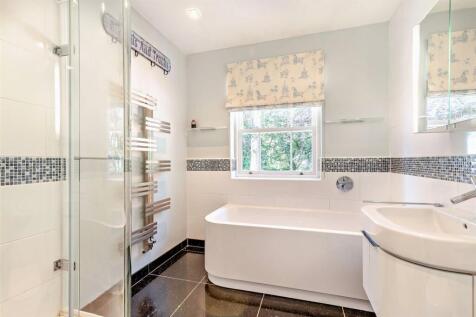 Bedroom 2 En Suite