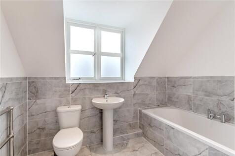 Principal Bathroom